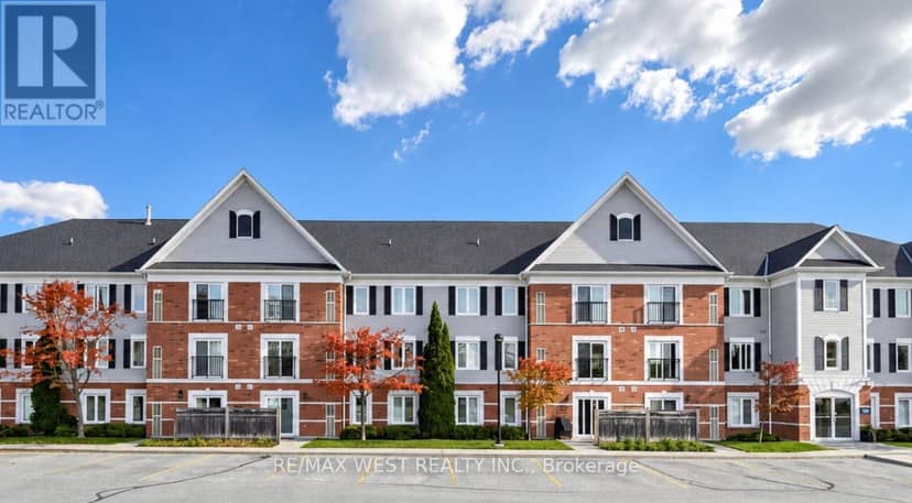 105 - 102 Aspen Springs Drive, Clarington