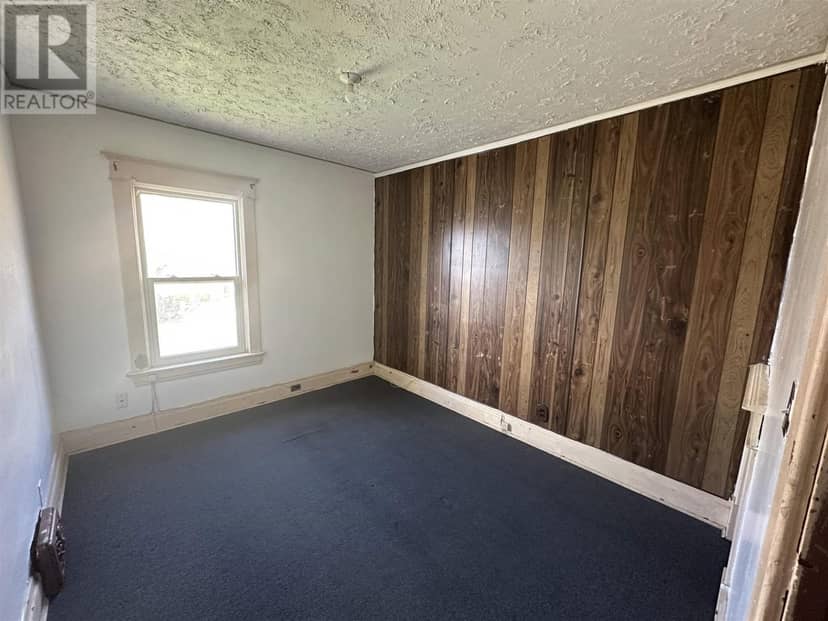 17 Abbott ST — photo 10 of 24