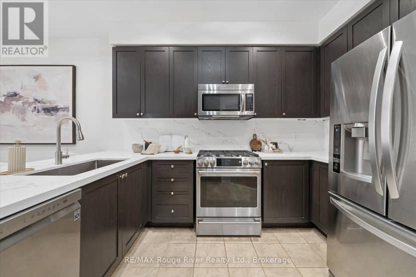 36 Shrewsbury Drive — photo 10 of 40