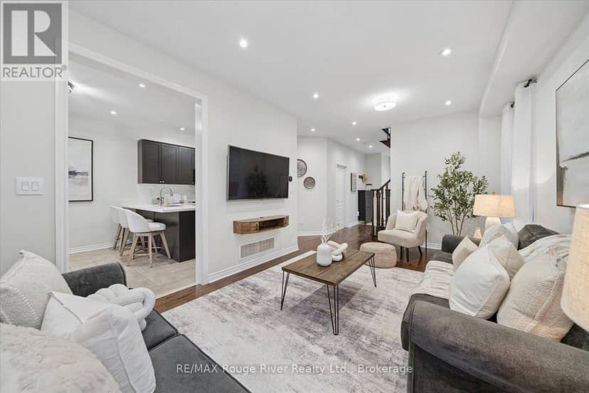 36 Shrewsbury Drive, Whitby, photo 7