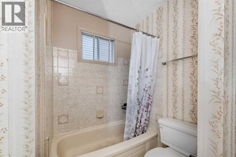 41 Edgeford Way NW — photo 20 of 39