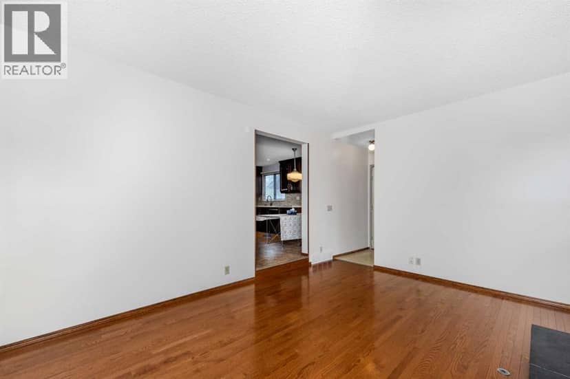 41 Edgeford Way NW — photo 10 of 39