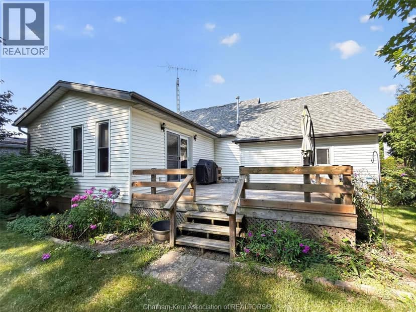 24214 WINTERLINE ROAD West, Pain Court, photo 4