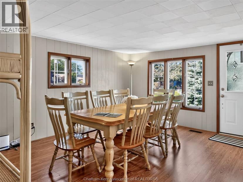 24214 WINTERLINE ROAD West, Pain Court, photo 5