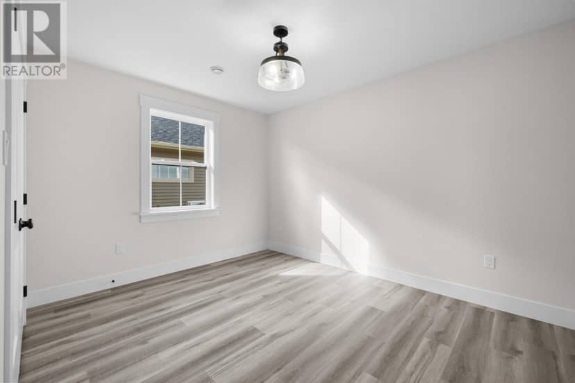 67 Alice Avenue — photo 25 of 33