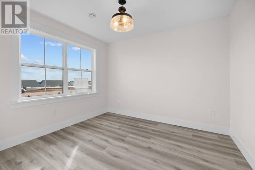 67 Alice Avenue — photo 29 of 33