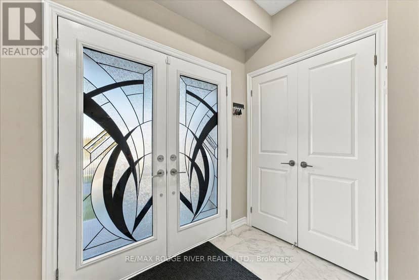 520 Coronation Road, Whitby, photo 5
