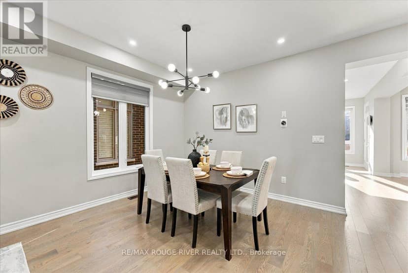 520 Coronation Road, Whitby, photo 7