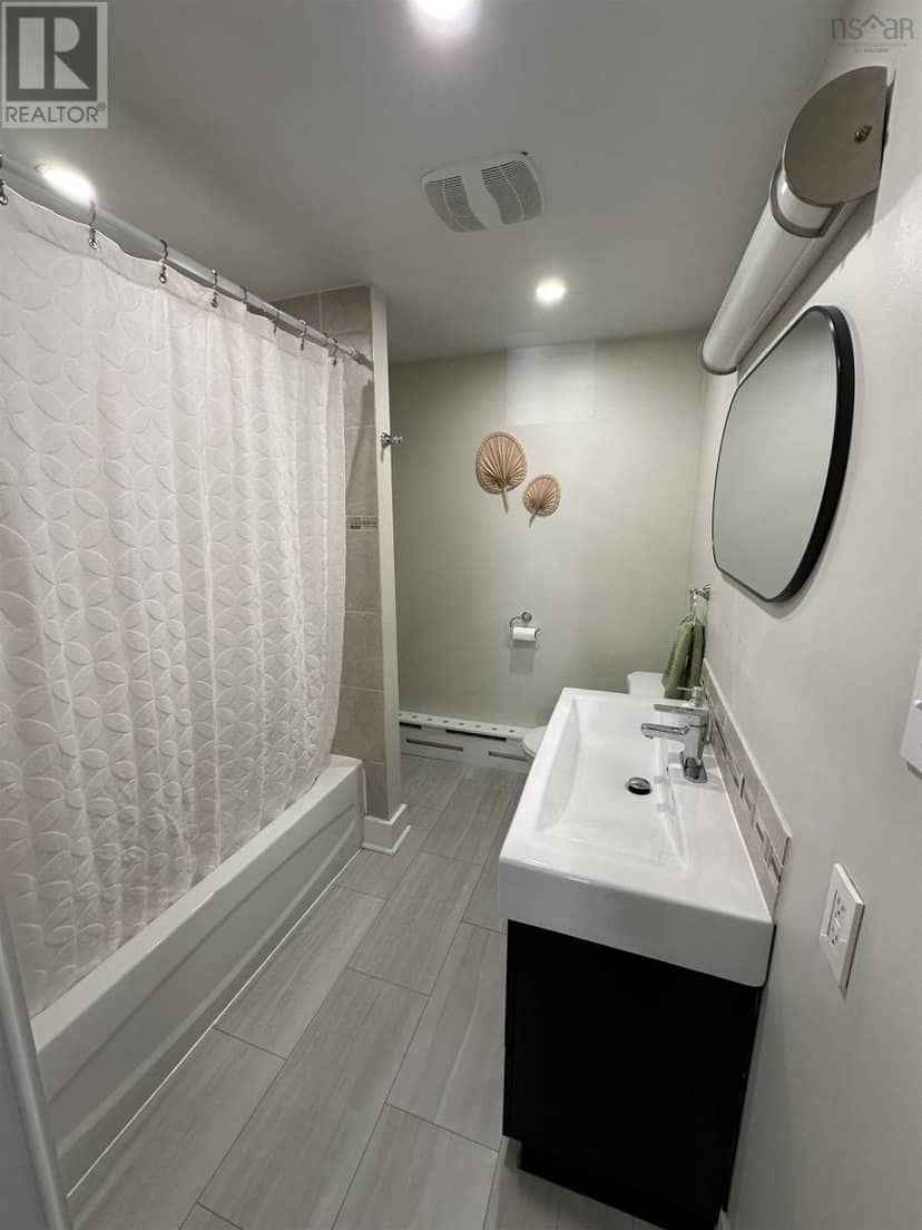 6022/6024 Lady Hammond Road — photo 40 of 40