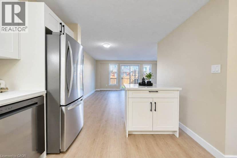 62 CHANTILLY Street — photo 12 of 40
