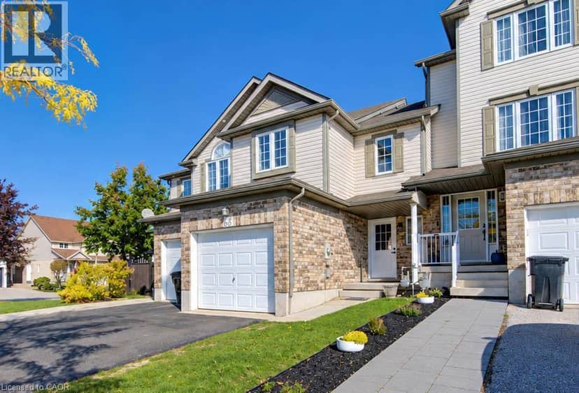 62 CHANTILLY Street, Kitchener, photo 2