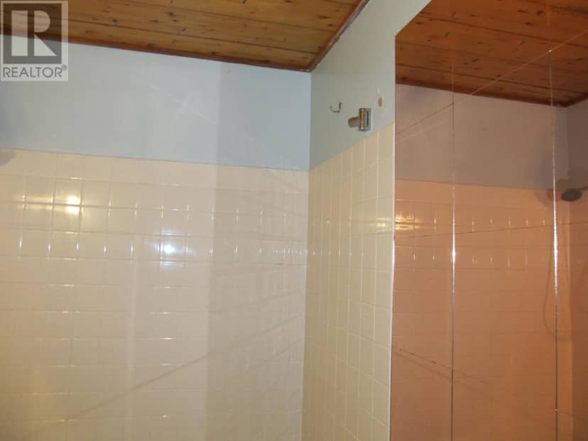63 Drumdonald Road — photo 25 of 25