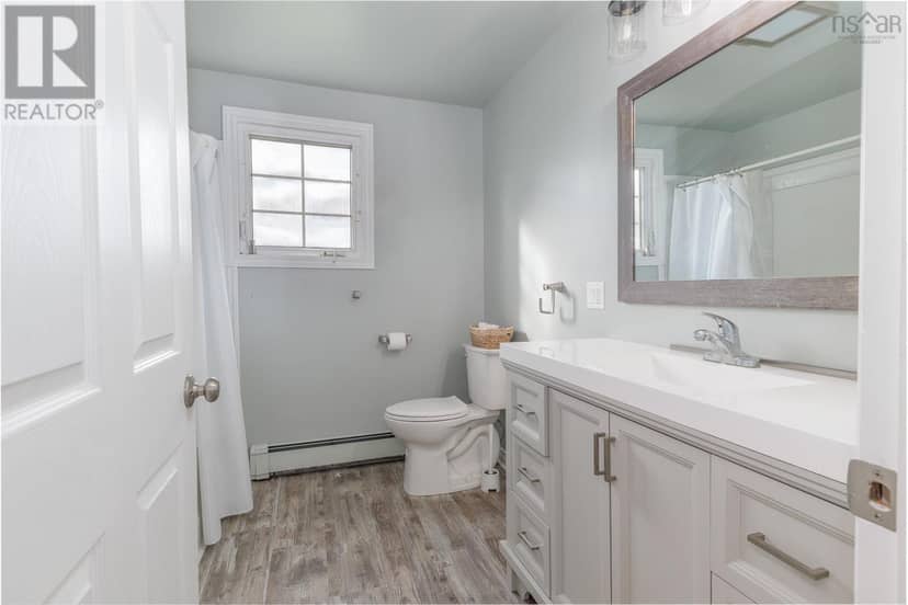 22 Atlantic Street — photo 21 of 40