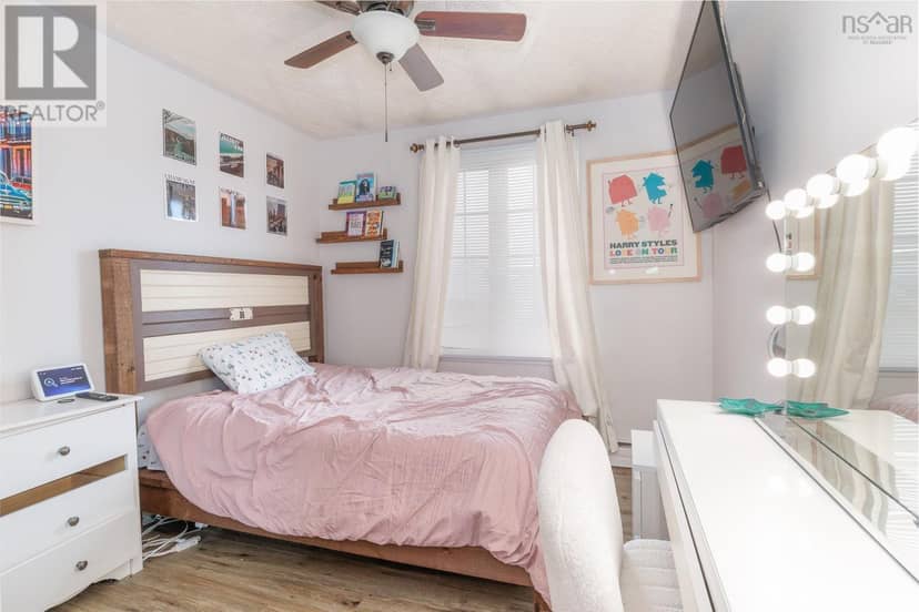 22 Atlantic Street — photo 19 of 40