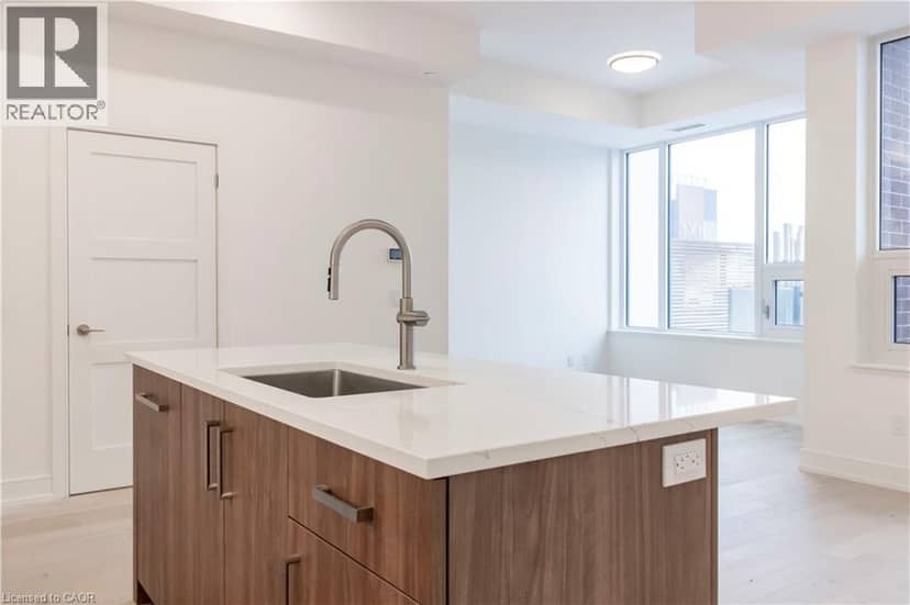 15 WELLINGTON Street S Unit# 103 — photo 22 of 40