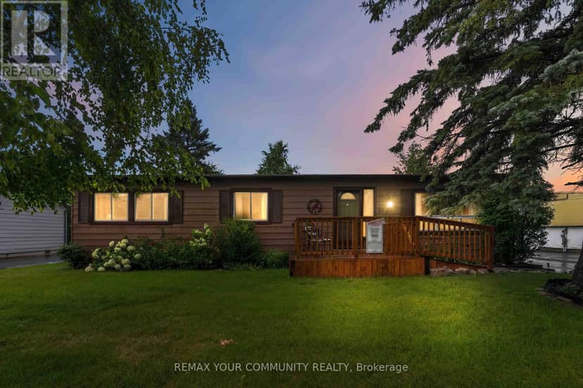 165 Roxanna Drive, Georgina, photo 2