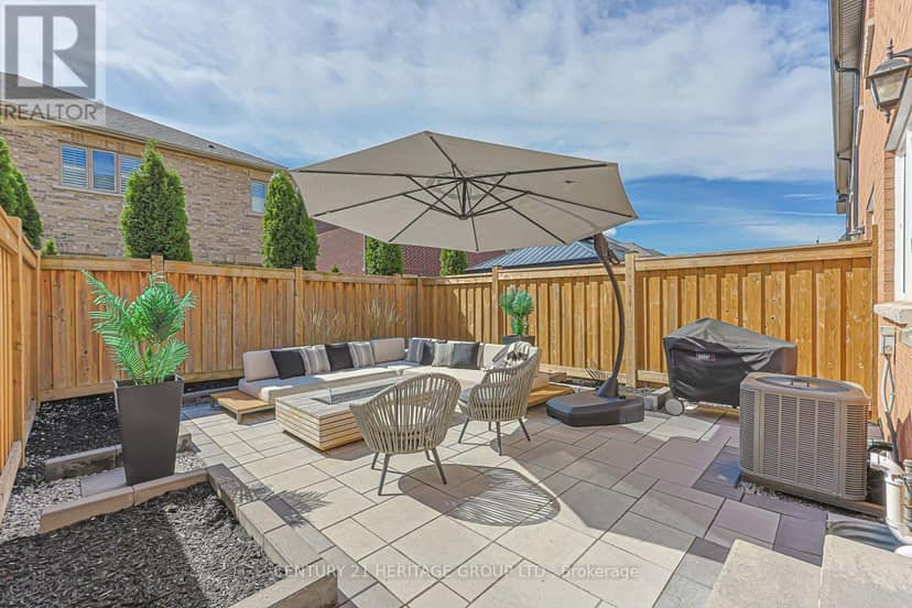 27 Lowther Avenue — photo 37 of 39