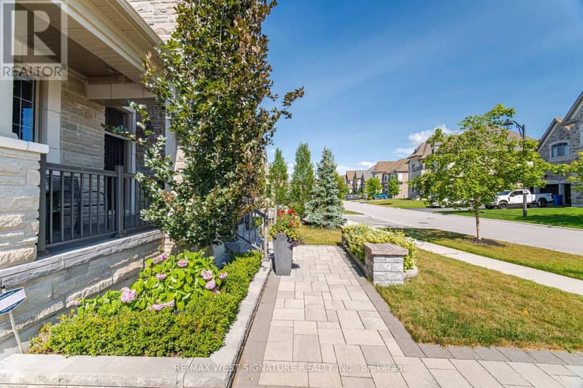 56 Sir Henry Court, King, photo 2