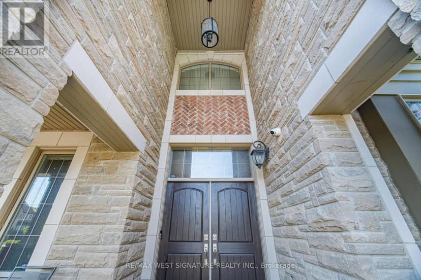 56 Sir Henry Court, King, photo 3