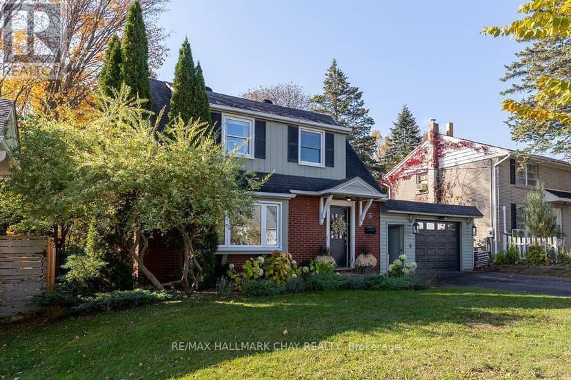 63 Napier Street, Barrie