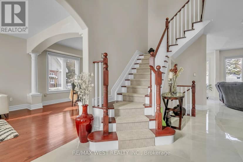 90 Birkhall Place, Barrie, photo 4