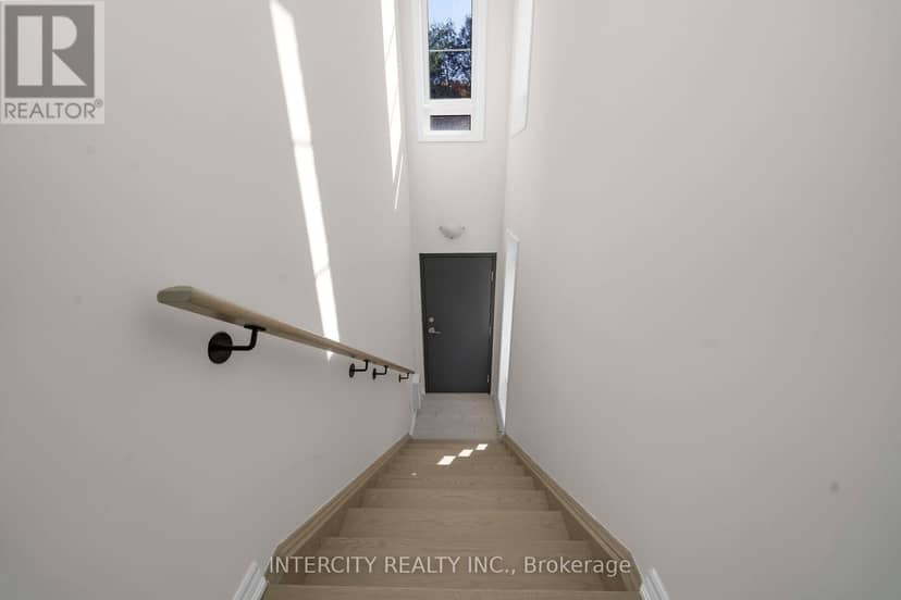 27Z - 1 Ambition Way, Caledon, photo 4