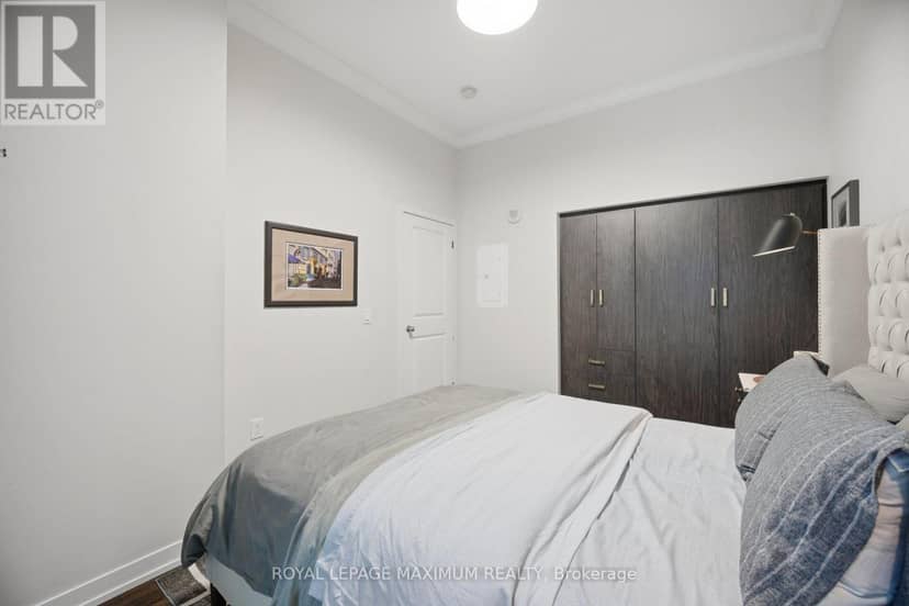 104 - 8 Fieldway Road — photo 13 of 37