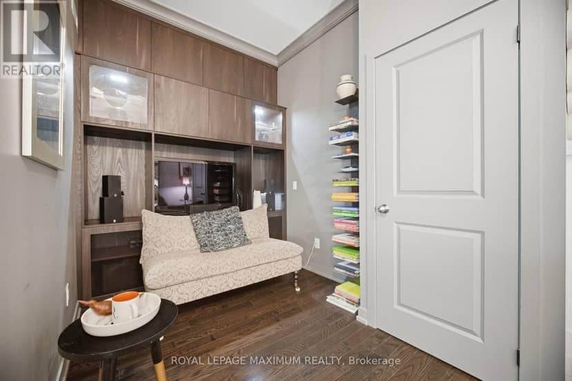 104 - 8 Fieldway Road — photo 15 of 37