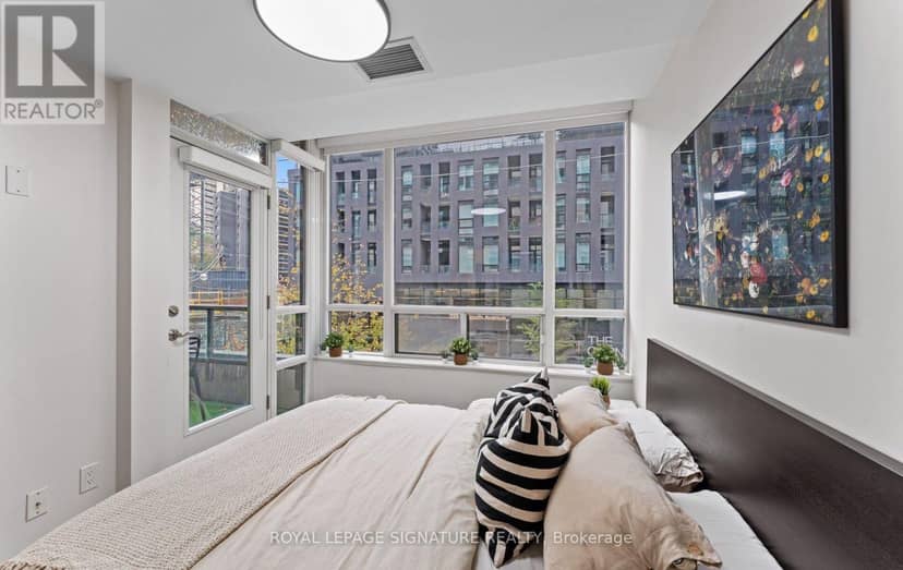 206 - 88 Broadway Avenue — photo 24 of 40
