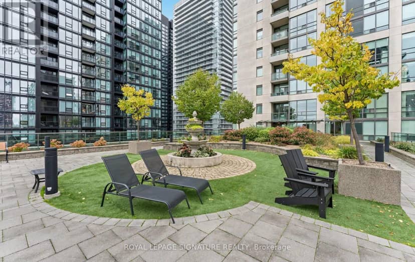 206 - 88 Broadway Avenue — photo 39 of 40