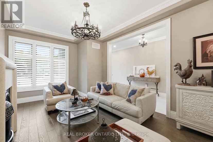 916 Foxbrook Court — photo 10 of 40