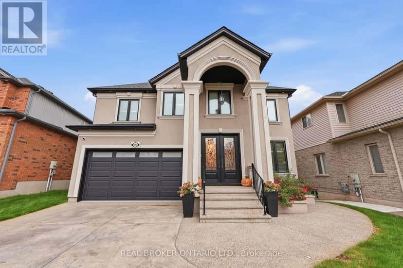 916 Foxbrook Court, Kitchener, photo 4