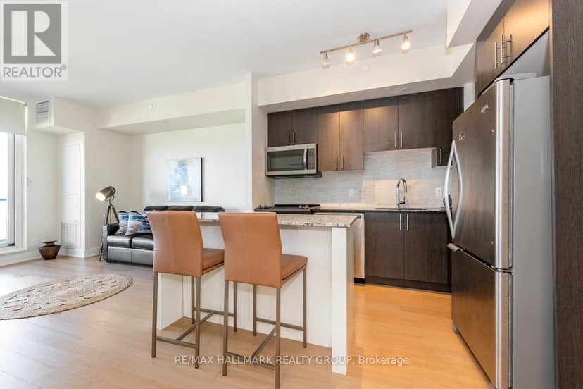 1004 - 485 Richmond Road — photo 12 of 40