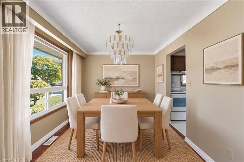 31 BENDINGROAD Crescent — photo 9 of 25