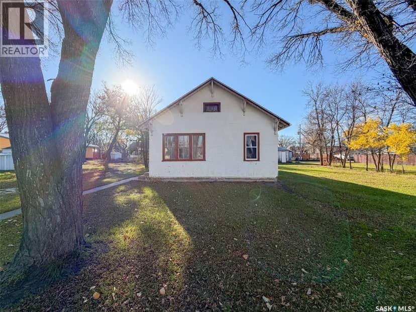 431 1st STREET W, Shaunavon, photo 3