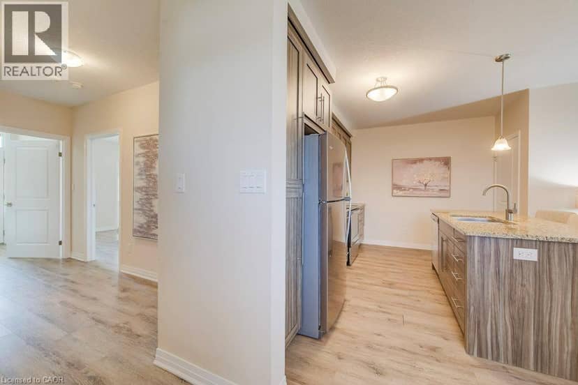 155 THOMAS SLEE Drive Unit# 3A — photo 18 of 36