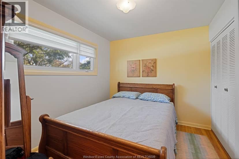 3511 Charlevoix — photo 20 of 23