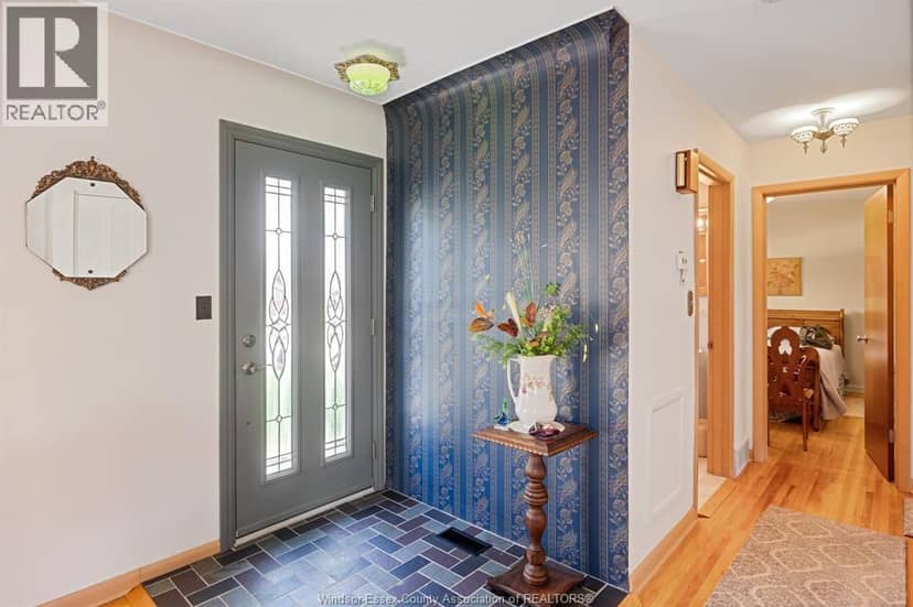 3511 Charlevoix, Windsor, photo 3