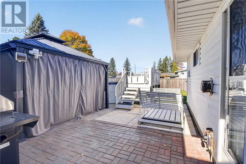 1634 Richard — photo 30 of 40