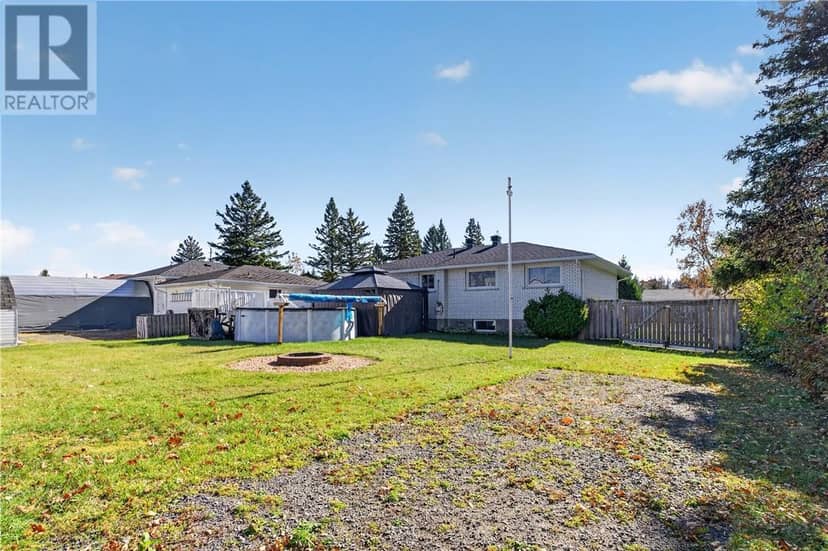 1634 Richard — photo 36 of 40