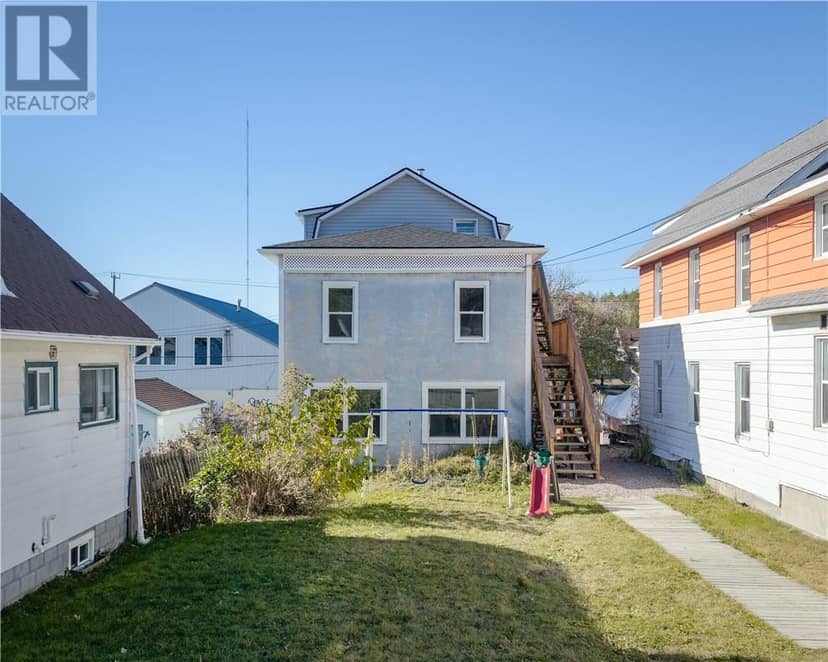 425 Bessie Avenue, Sudbury