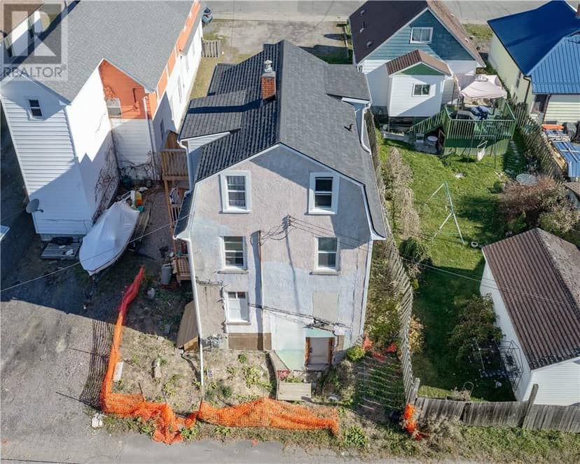 425 Bessie Avenue, Sudbury, photo 4