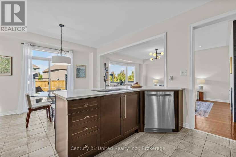 1453 McAuliffe Lane — photo 11 of 40