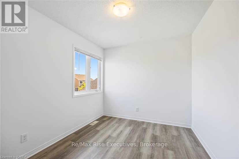 1653 Crimson Crescent — photo 25 of 39