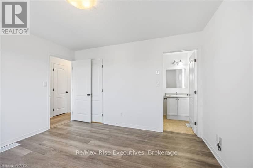 1653 Crimson Crescent — photo 31 of 39