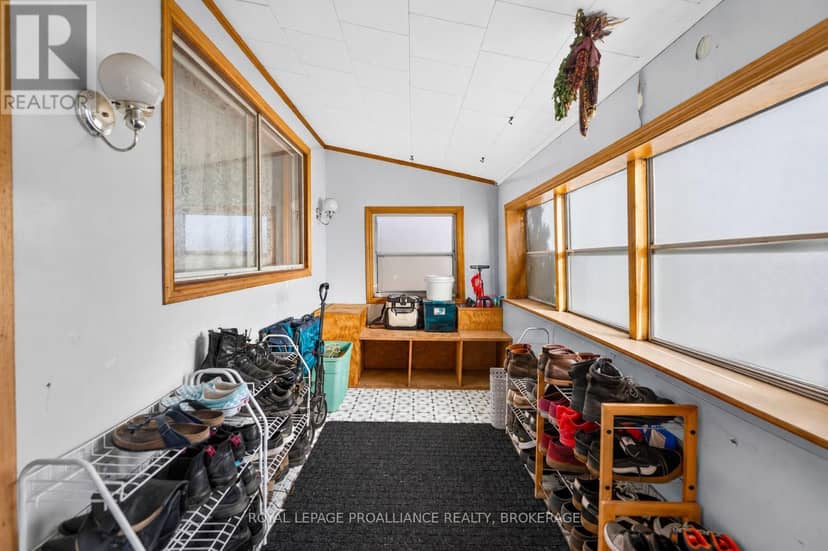 628 Macdonnell Street, Kingston, photo 5