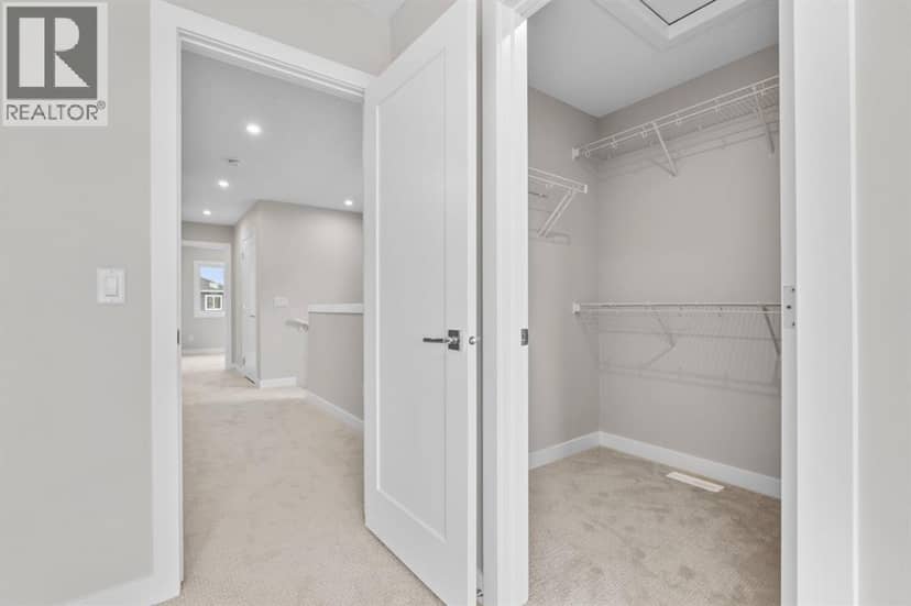 9989 Huxbury Drive NE — photo 19 of 32