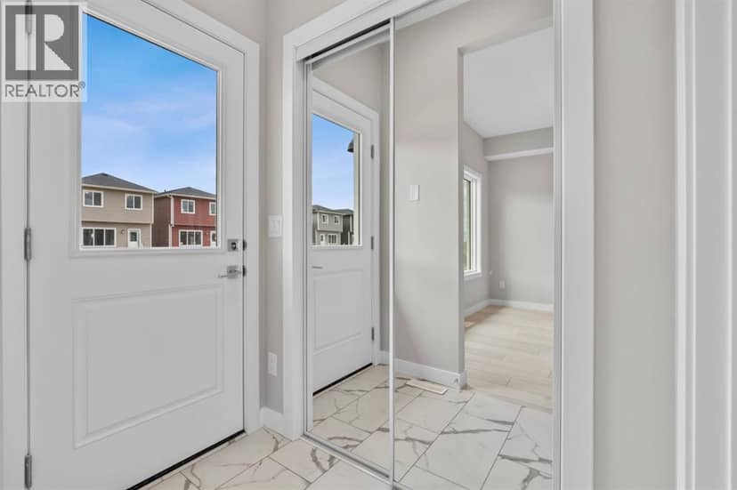 9989 Huxbury Drive NE — photo 12 of 32