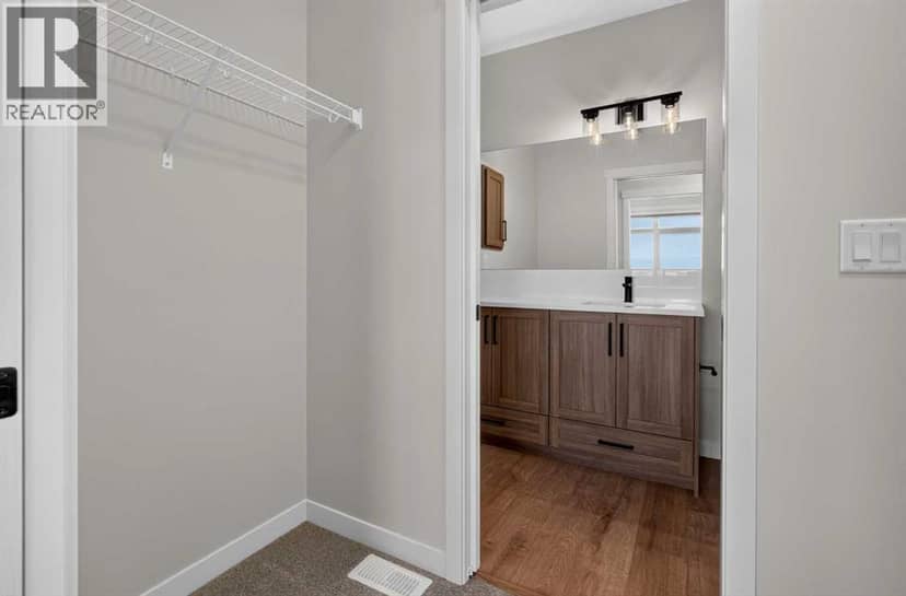 705, 30 Creekside Villas SW — photo 25 of 40