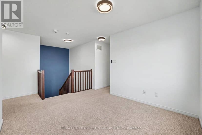 38 Riddell Street — photo 23 of 30